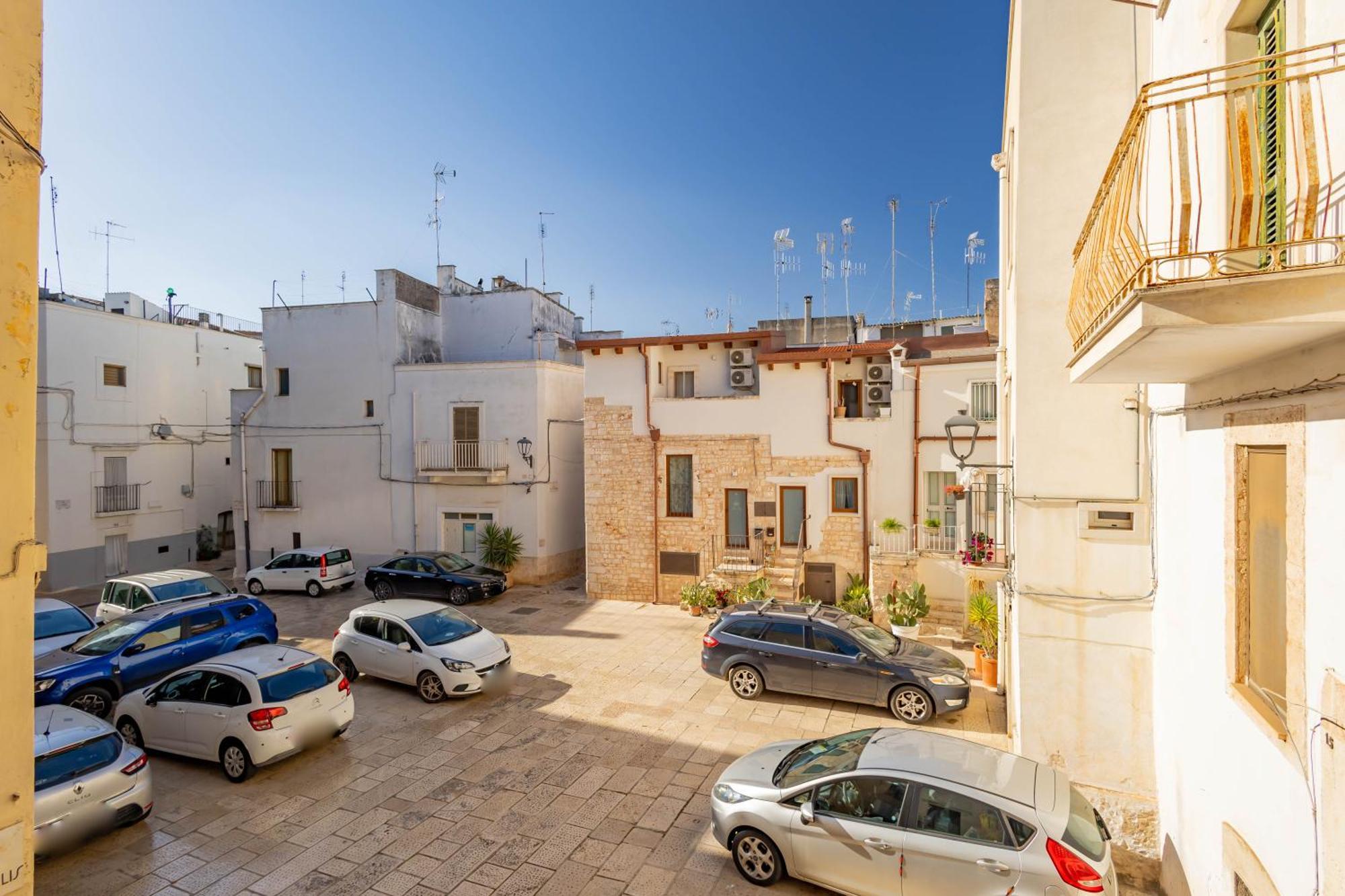 Antiche Mura Apartments "Nel Cuore Della Puglia"Bivani, Cucina, Terrazzo Turi Kültér fotó